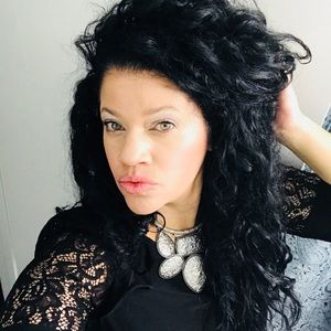 Meet your Posher, Sonia